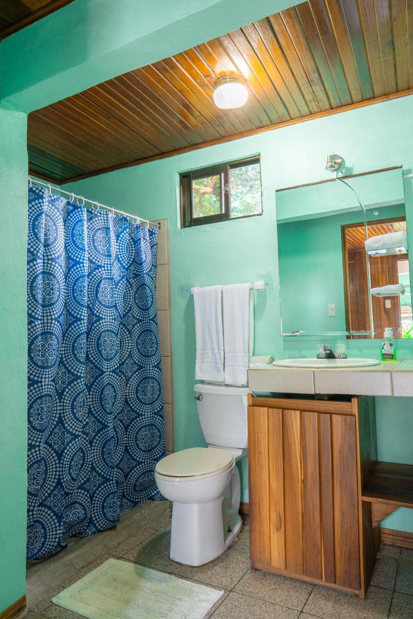 Cabinas Arrecife Кахуита Екстериор снимка