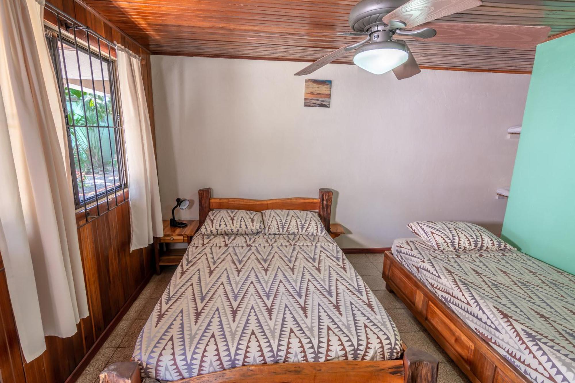 Cabinas Arrecife Кахуита Екстериор снимка